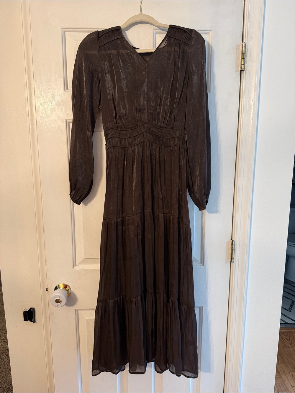 Simply Vera Vera Wang Brown Long-Sleeve V-Neck Tiered Maxi Dress